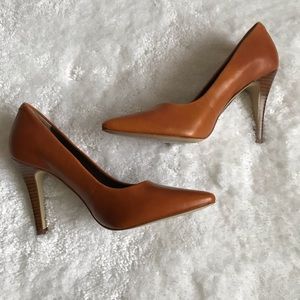 Banana Republic brown heels